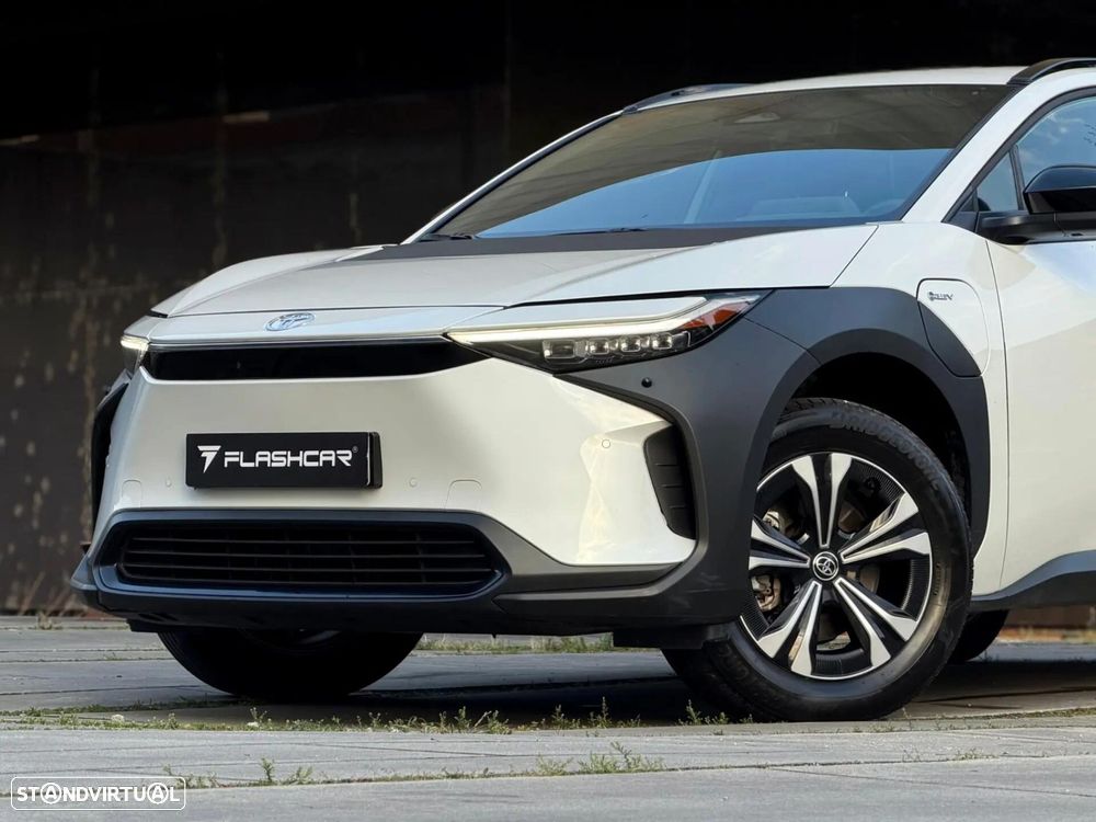Toyota bZ4X 71,4 kWh Lounge - 32