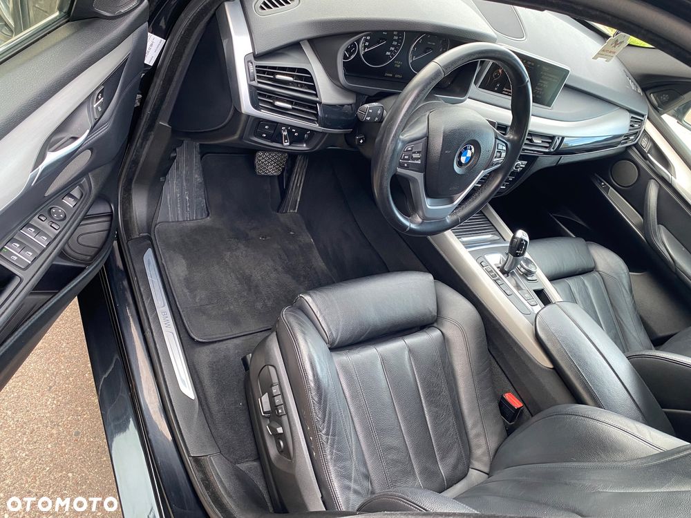 BMW X5 3.5i xDrive - 10