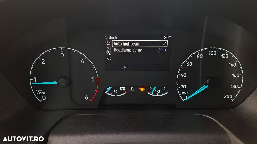 Ford Transit Custom - 26