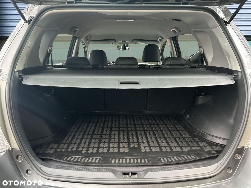 Toyota Verso 1.8 Premium MS - 10