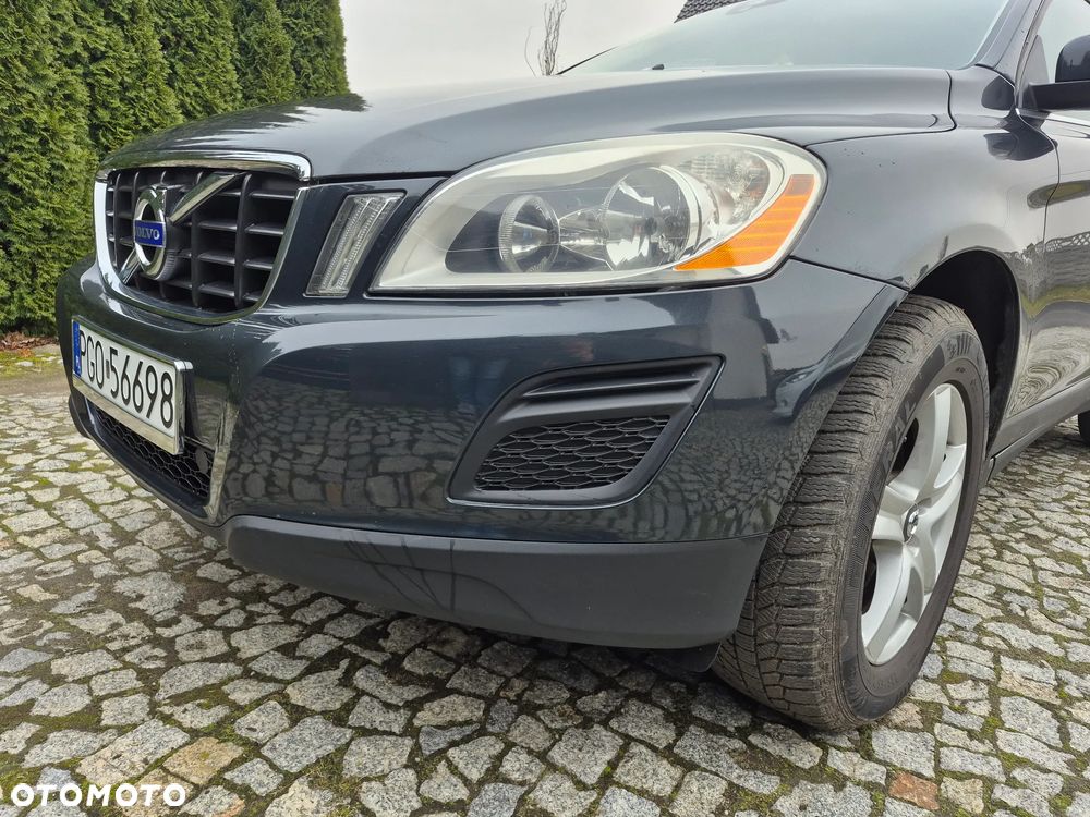Volvo XC 60 D3 AWD Momentum - 3