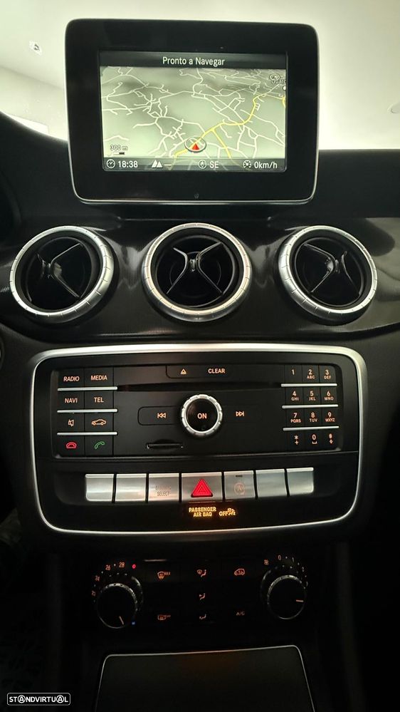 Mercedes-Benz CLA 180 - 19