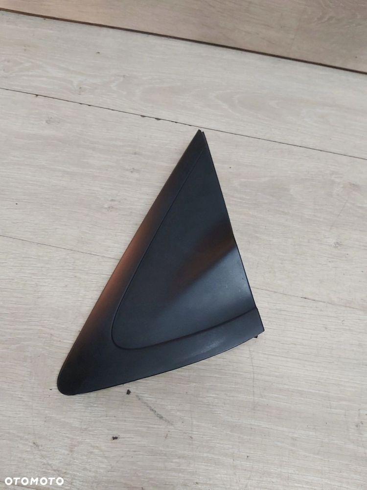 MAZDA 2 II DE Trójkąt zaślepka błotnika lewy przód - 10