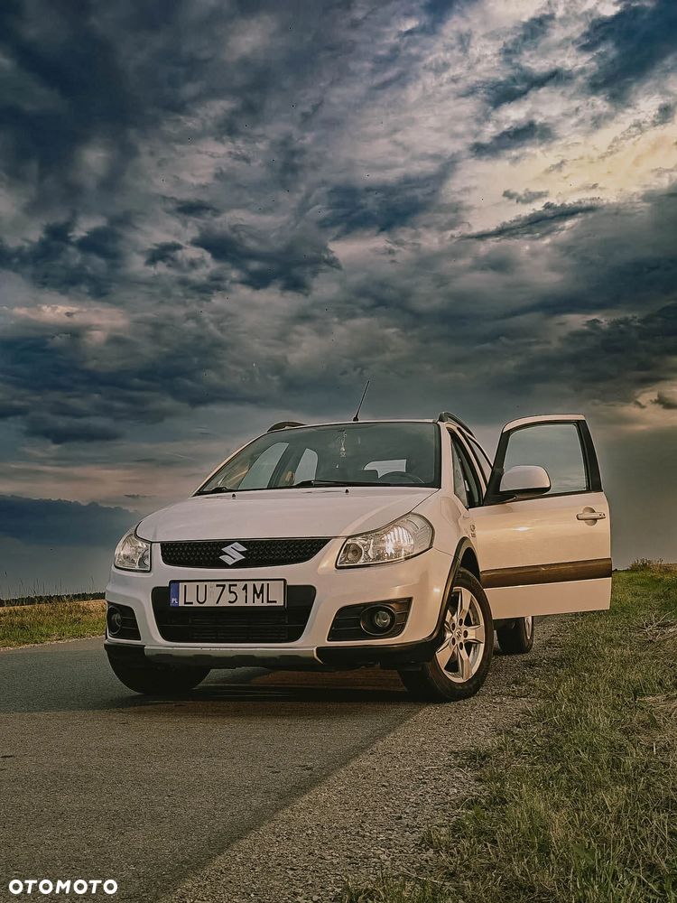 Suzuki SX4 2.0 DDiS 4x2 Comfort - 1