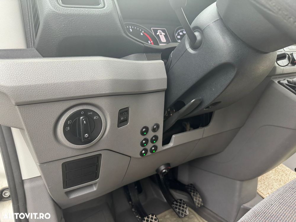 Volkswagen Crafter 3.5 CD Sasiu L3 4M 130kW - 33