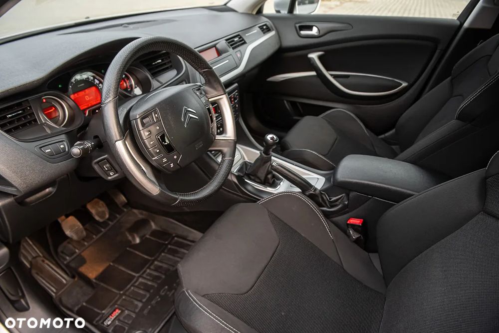 Citroën C5 2.0i 16V Dynamique - 15