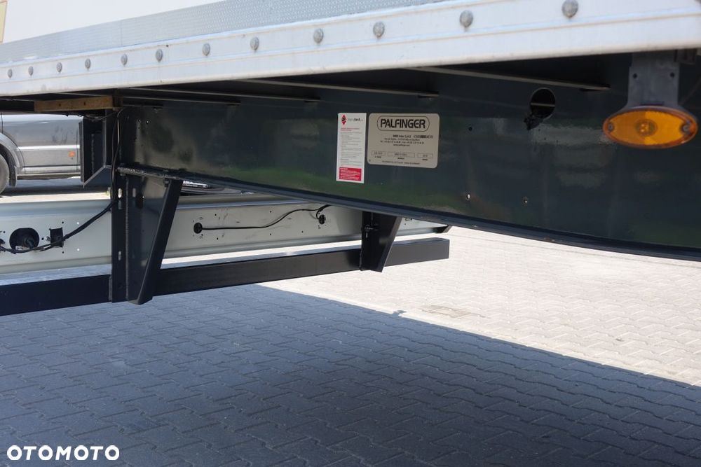 Fruehauf KONTENER / FURGON / OSIE SAF / ROLETA / OŚ PODNOSZONA / PODŁOGA SZYNA-DESKA - 18
