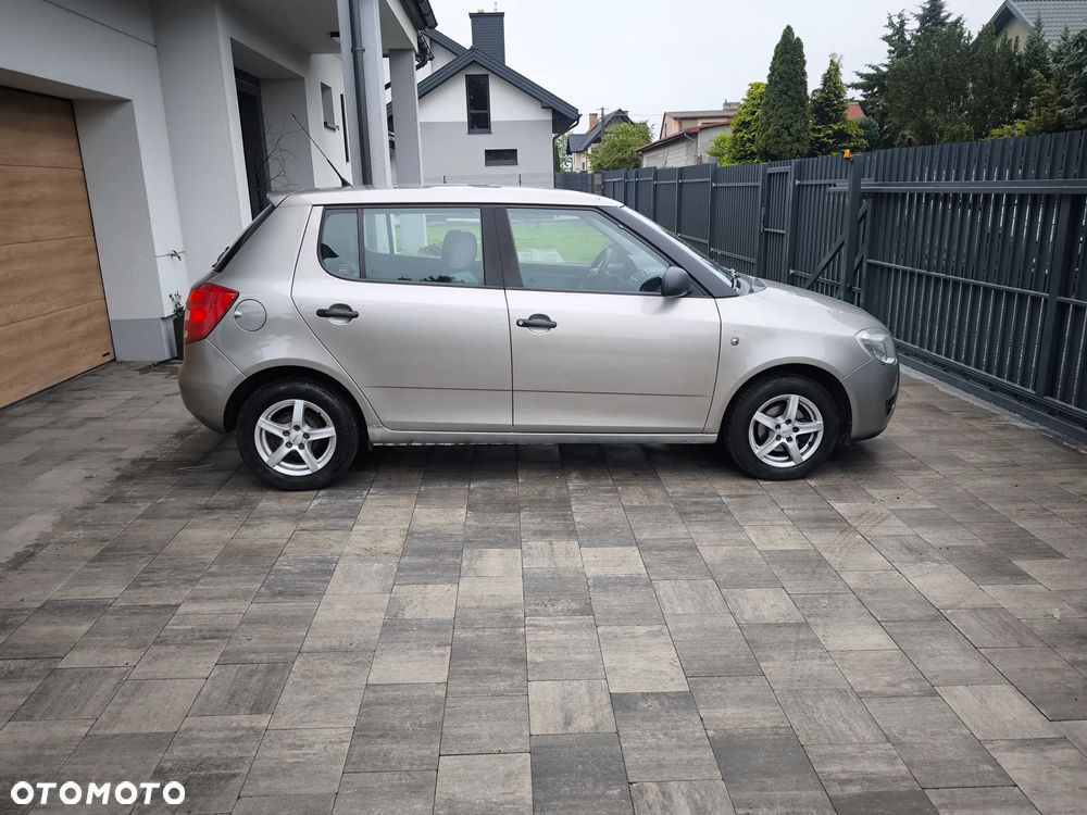 Skoda Fabia 1.2 12V Ambiente - 10