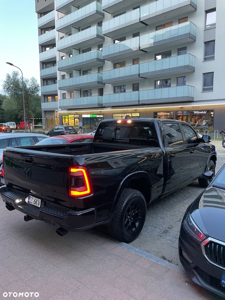 RAM 1500 5.7 Crew Cab Limited - 23
