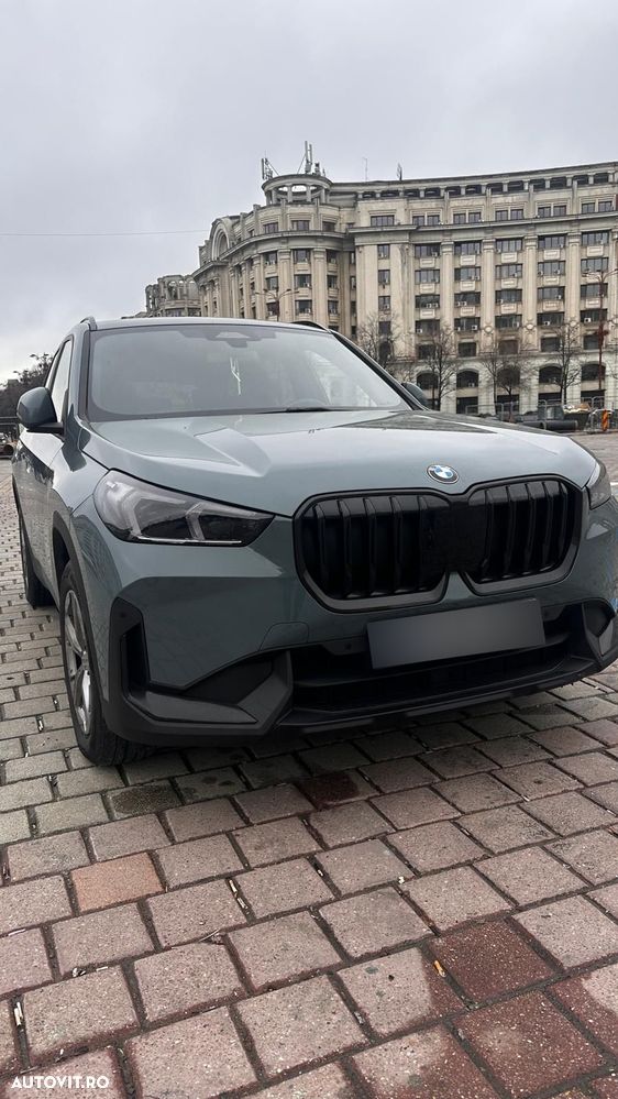 BMW X1 sDrive18d AT - 16
