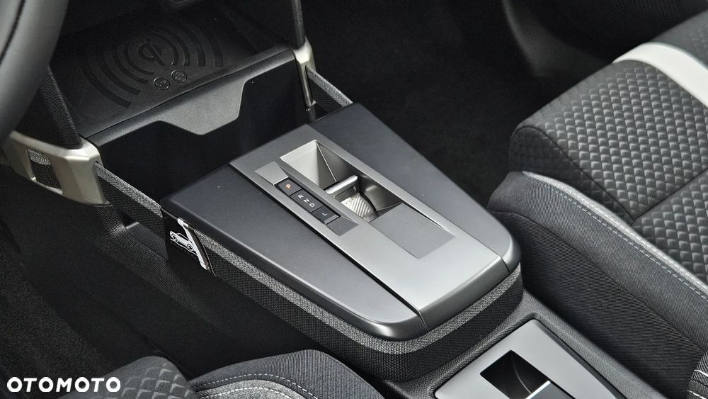 Opel Frontera 1.2 T mHEV GS eDTC6 - 9