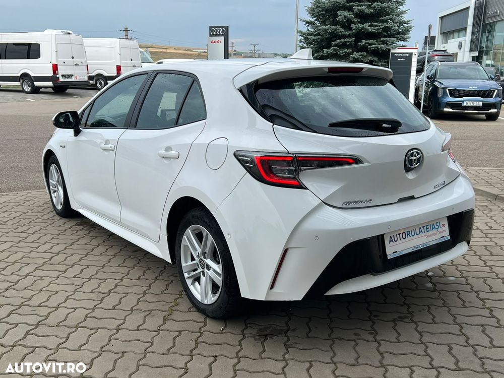 Toyota Corolla 1.8 HSD Dynamic - 6
