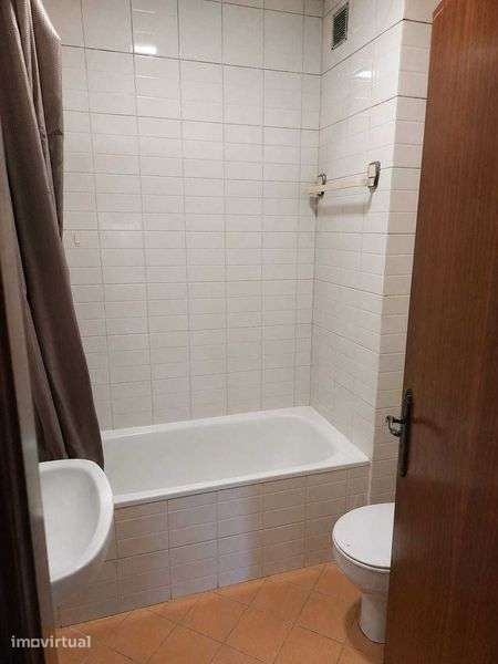 Alugar apartamento T2 - Grande imagem: 5/6