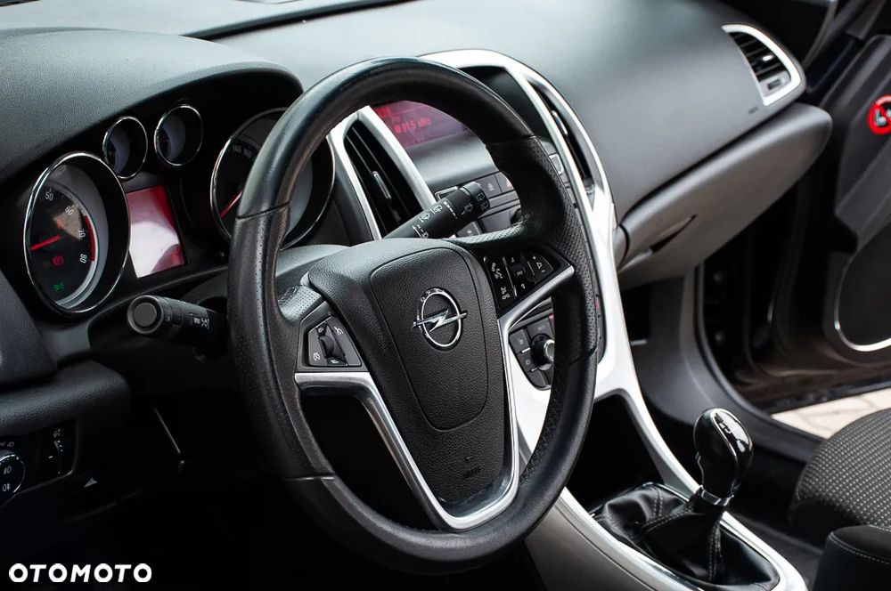 Opel Astra 1.6 Turbo Edition Sport - 24