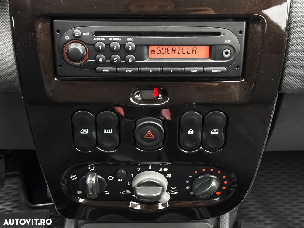 Dacia Duster dCi 85 4x2 Ambiance - 13