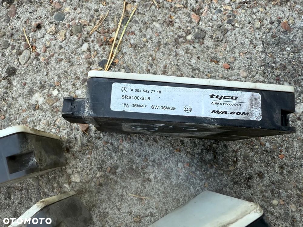 mercedes w221 w216 czujnik radar modul a0045427718 - 3
