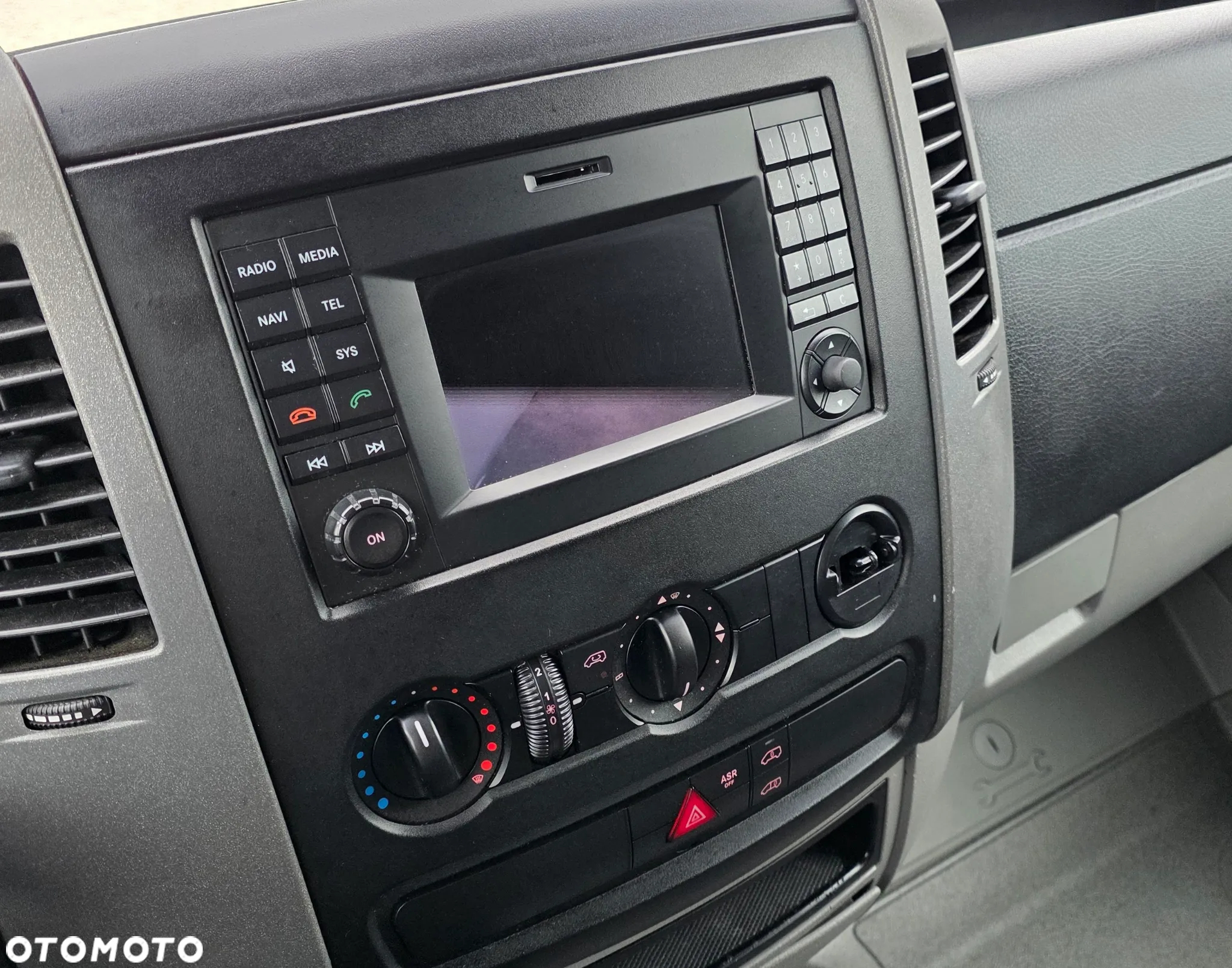 Volkswagen Crafter - 16