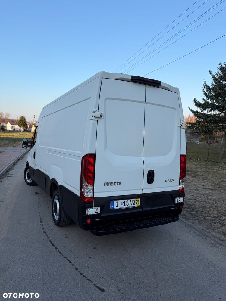 Iveco Daily - 10