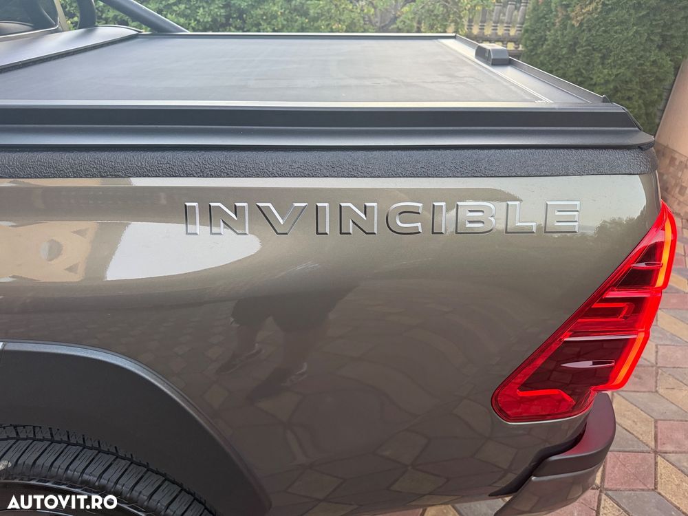 Toyota Hilux 2.8D 204CP 4x4 Double Cab AT Invincible Color Edition - 9