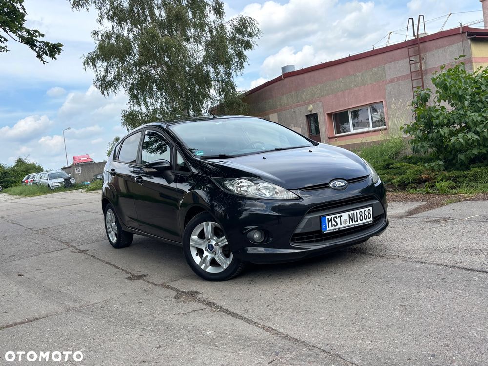 Ford Fiesta 1.25 Champions Edition - 26