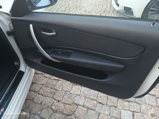 BMW 123 d Limited Edition Lifestyle c/ M Sport Pack - 18