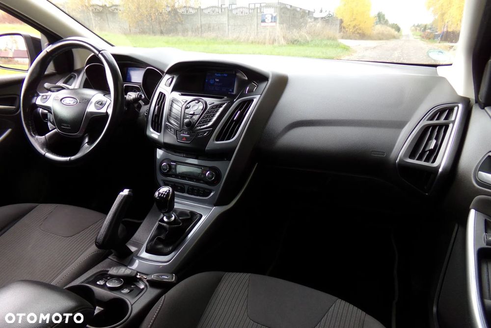 Ford Focus - 14