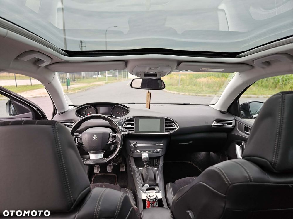 Peugeot 308 1.6 e-HDi Allure S&S - 16