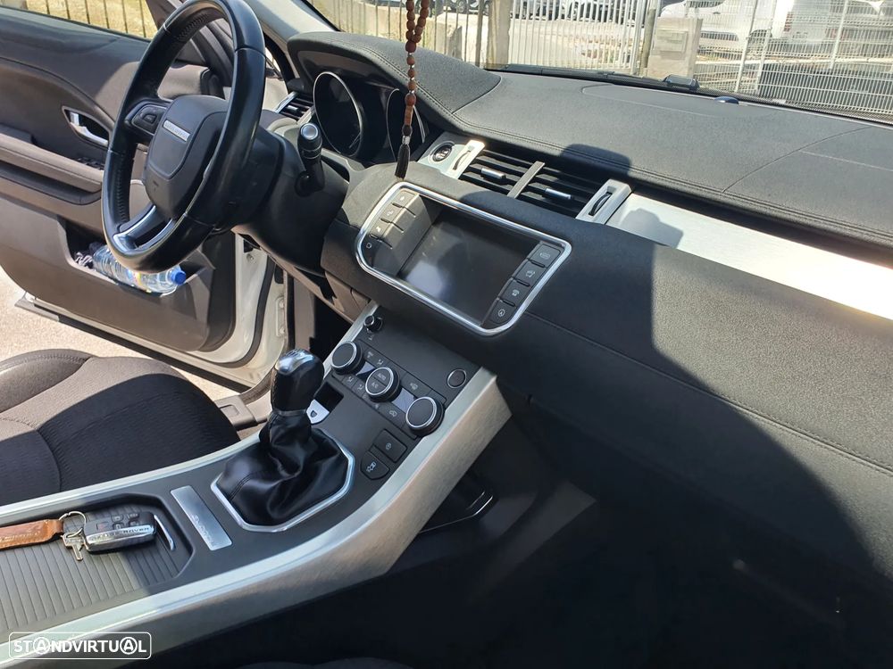 Land Rover Range Rover Evoque D150 FWD R-Dynamic - 18