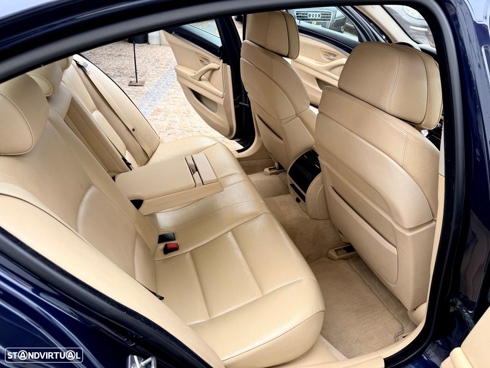 BMW 520 d Pack M Auto - 8