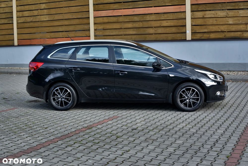 Kia Ceed - 3