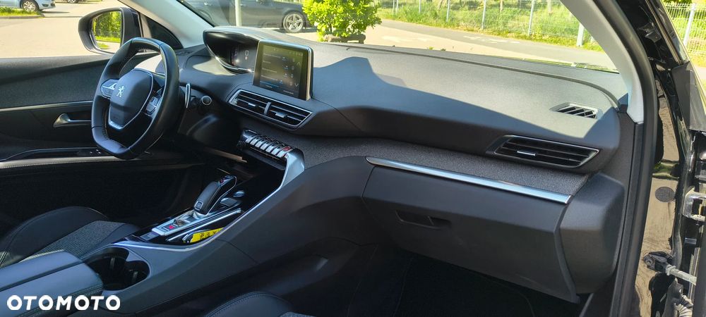 Peugeot 3008 PureTech 130 Stop & Start GPF EAT8 Allure Business-Paket - 15