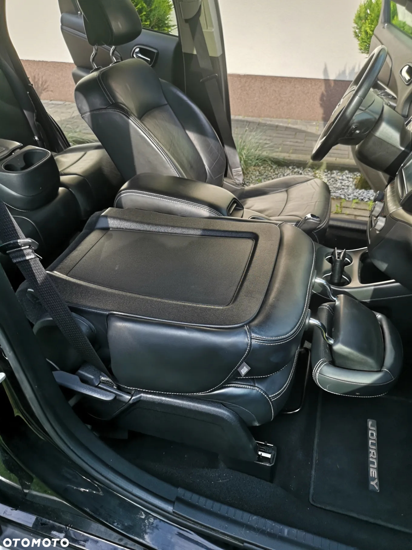 Dodge Journey - 10