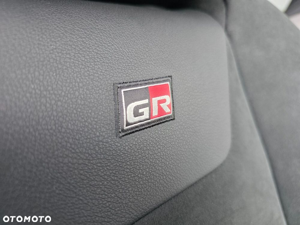 Toyota C-HR 2.0 Hybrid GR Sport - 22