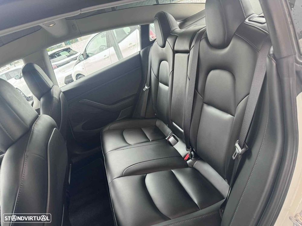 Tesla Model 3 Standard Range Plus RWD - 23