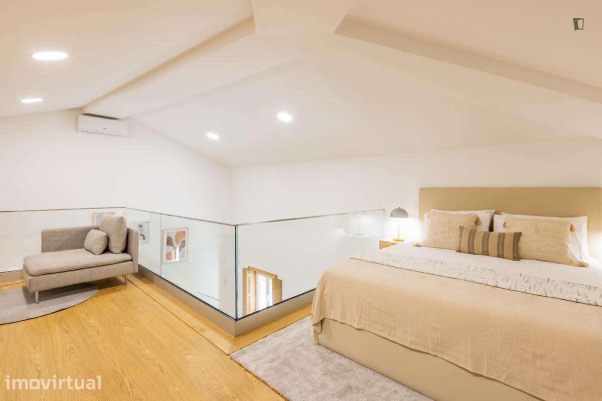 Apartamento com 1 quartos - localizado em Cedofeita Porto - Grande imagem: 2/26