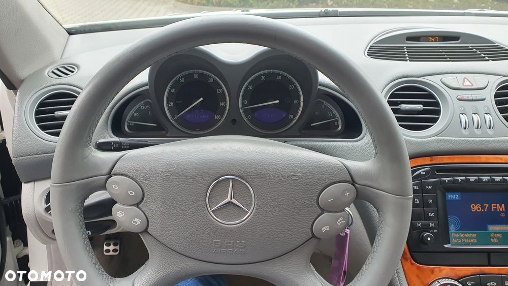 Mercedes-Benz SL 500 - 21