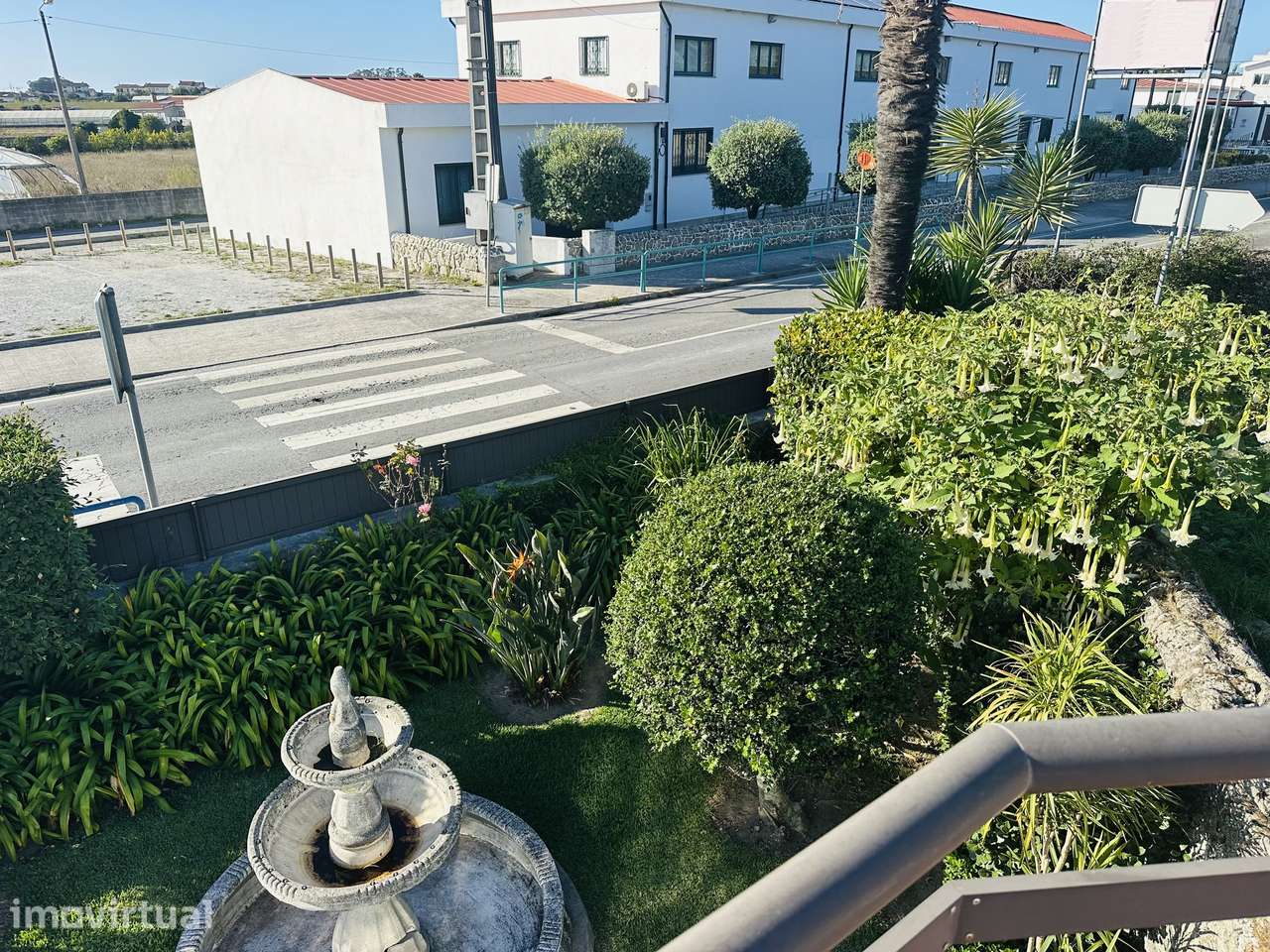 Excelente Moradia entrada Póvoa Varzim - Jardim 160m2 e terraço 35 m2 - Grande imagem: 5/36