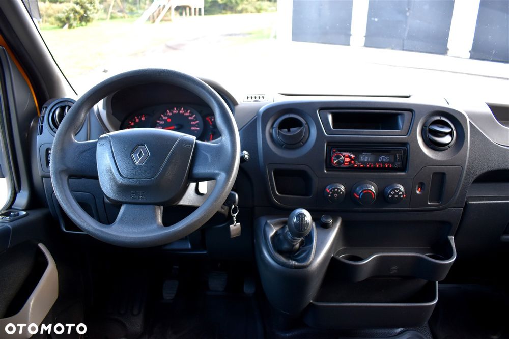 Renault MASTER doka brygadówka 7 miejsc - 26