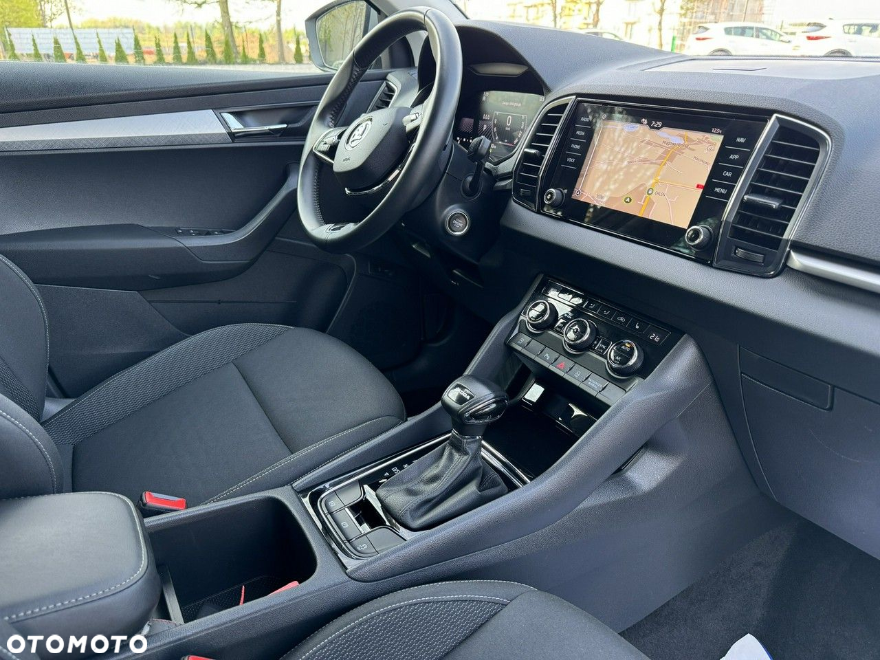 Skoda Karoq - 36