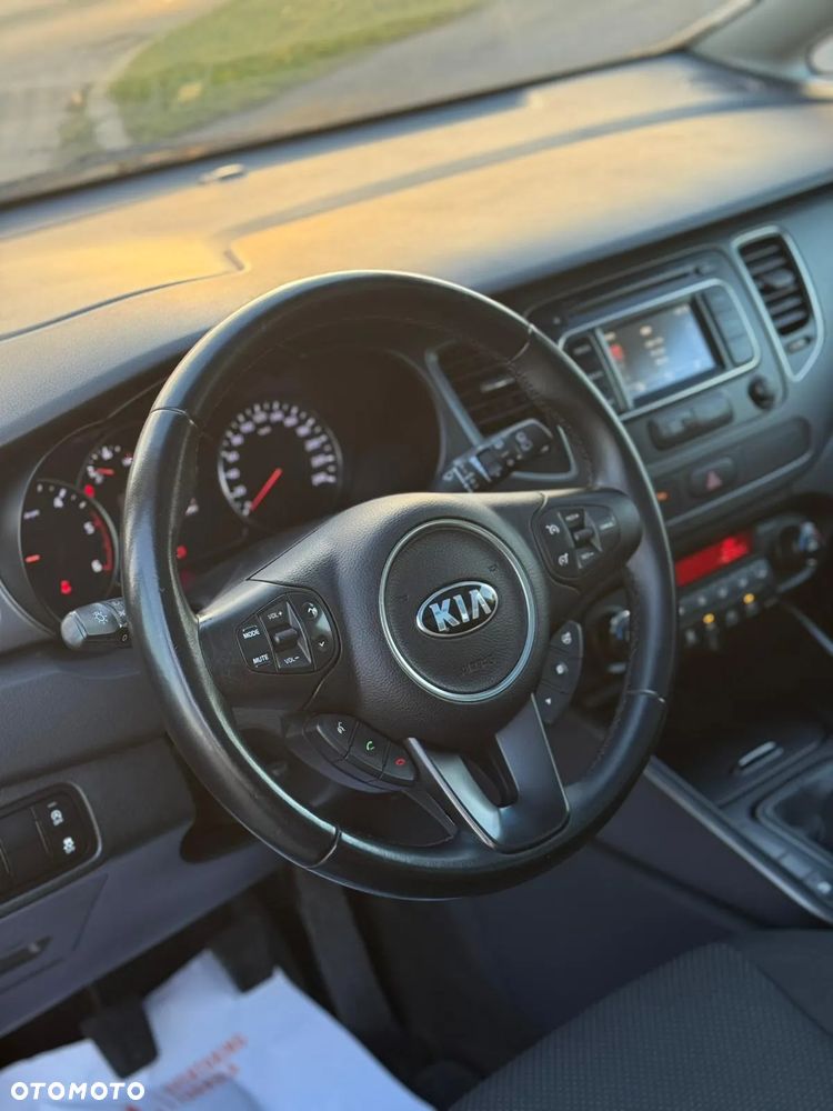 Kia Carens 1.7 CRDi 115 Dream-Team Edition - 5