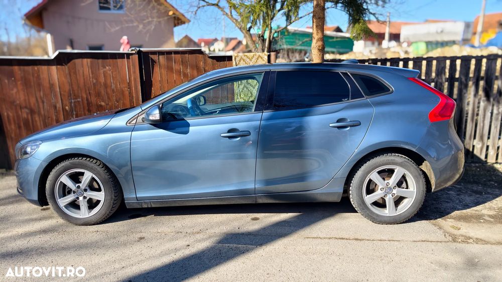 Volvo V40 D2 - 2