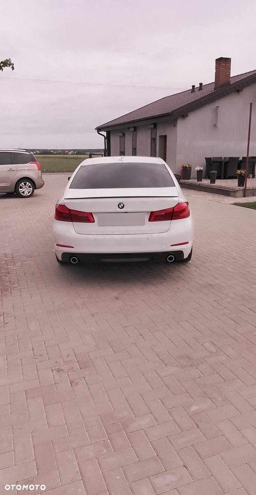 BMW Seria 5 520d xDrive Luxury Line sport - 28