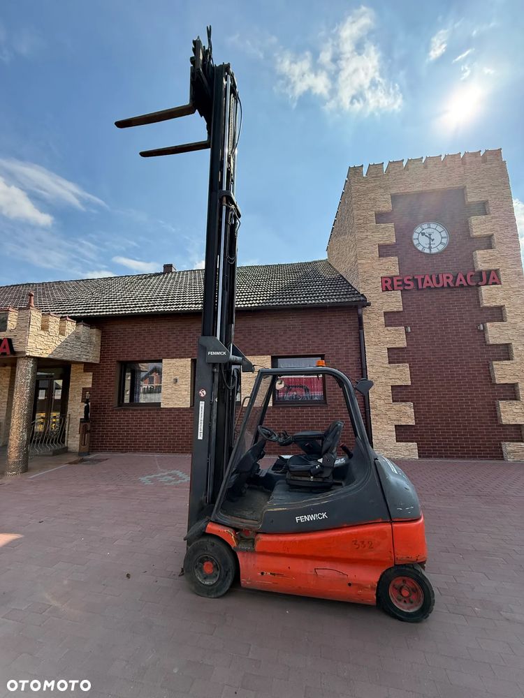 Linde E25 - 9