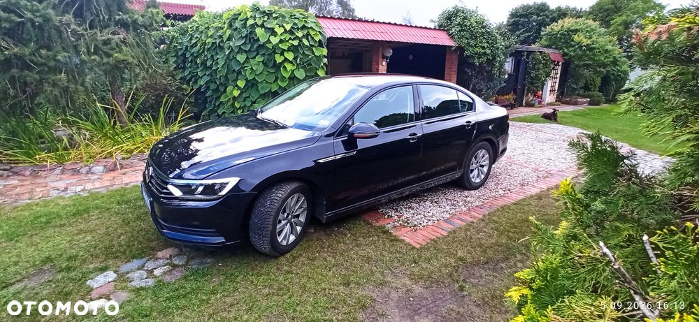 Volkswagen Passat - 18