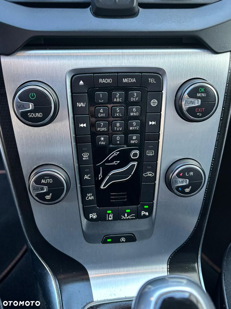 Volvo V40 D4 Drive-E Ocean Race - 21