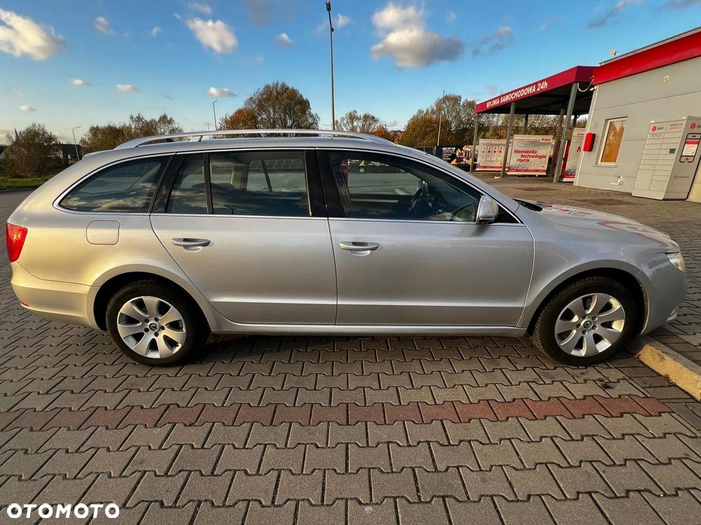 Skoda Superb 2.0 TDI Ambition - 20