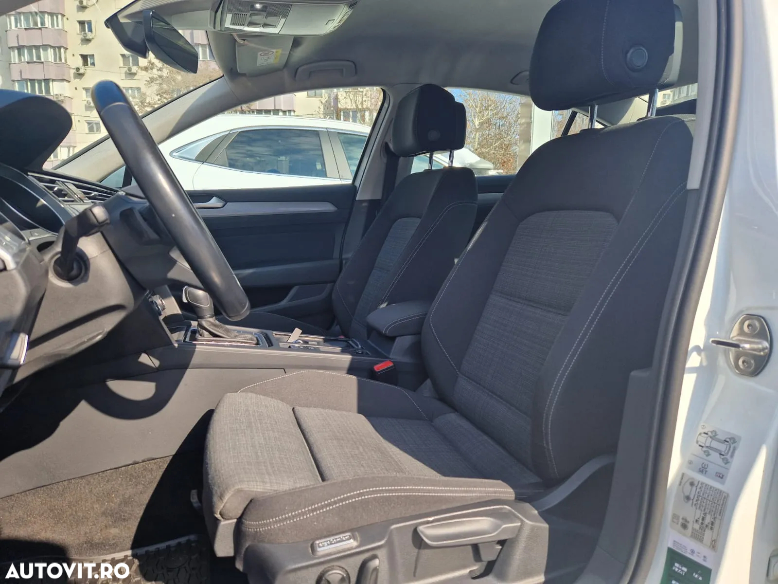 Volkswagen Passat Variant 2.0 TDI DSG Comfortline - 9