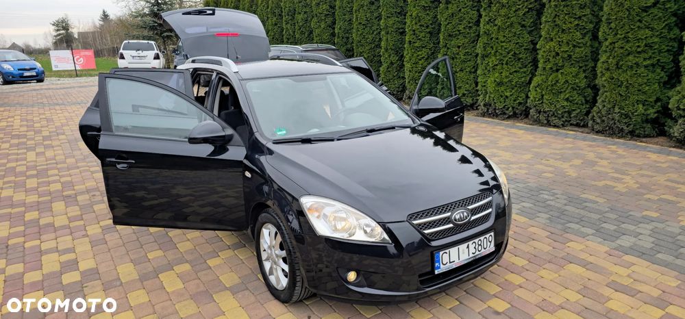 Kia Ceed 2.0 CVVT Automatik EX - 18