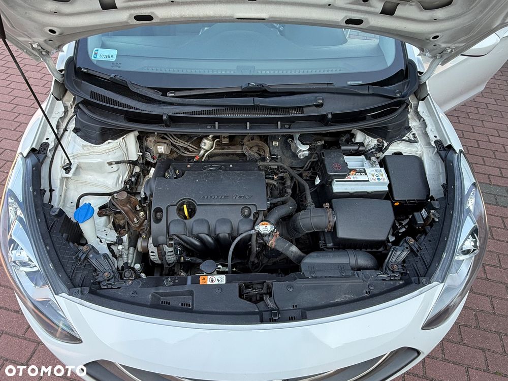 Hyundai i30 1.4 Comfort - 13