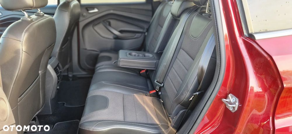 Ford Kuga 2.0 TDCi 4x4 Titanium - 16
